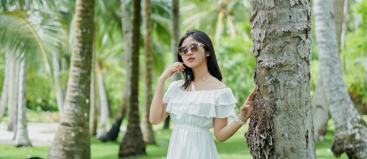 Nasara Resort Mentawai Tua Pejat Luaran gambar