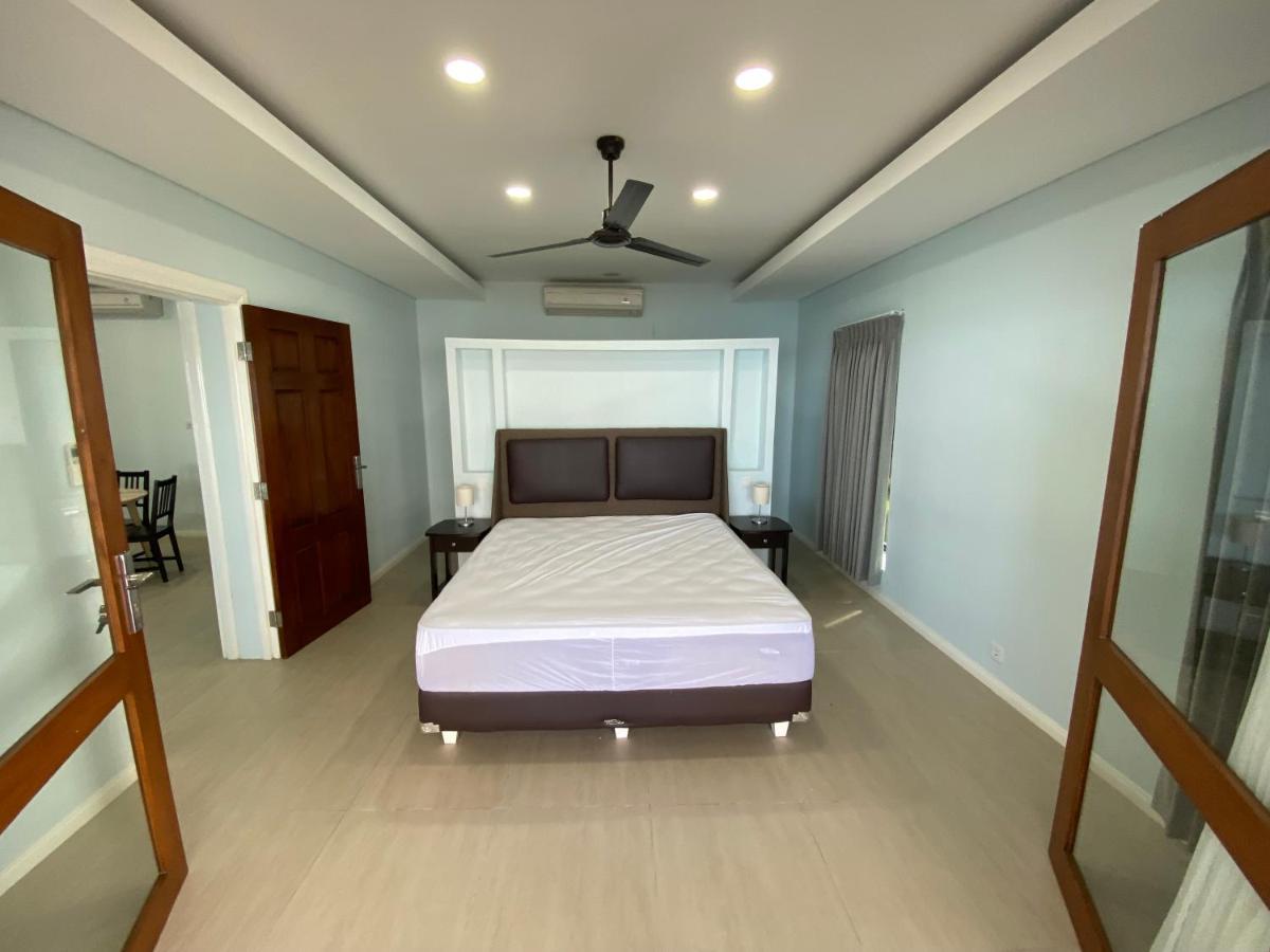 Nasara Resort Mentawai Tua Pejat Luaran gambar