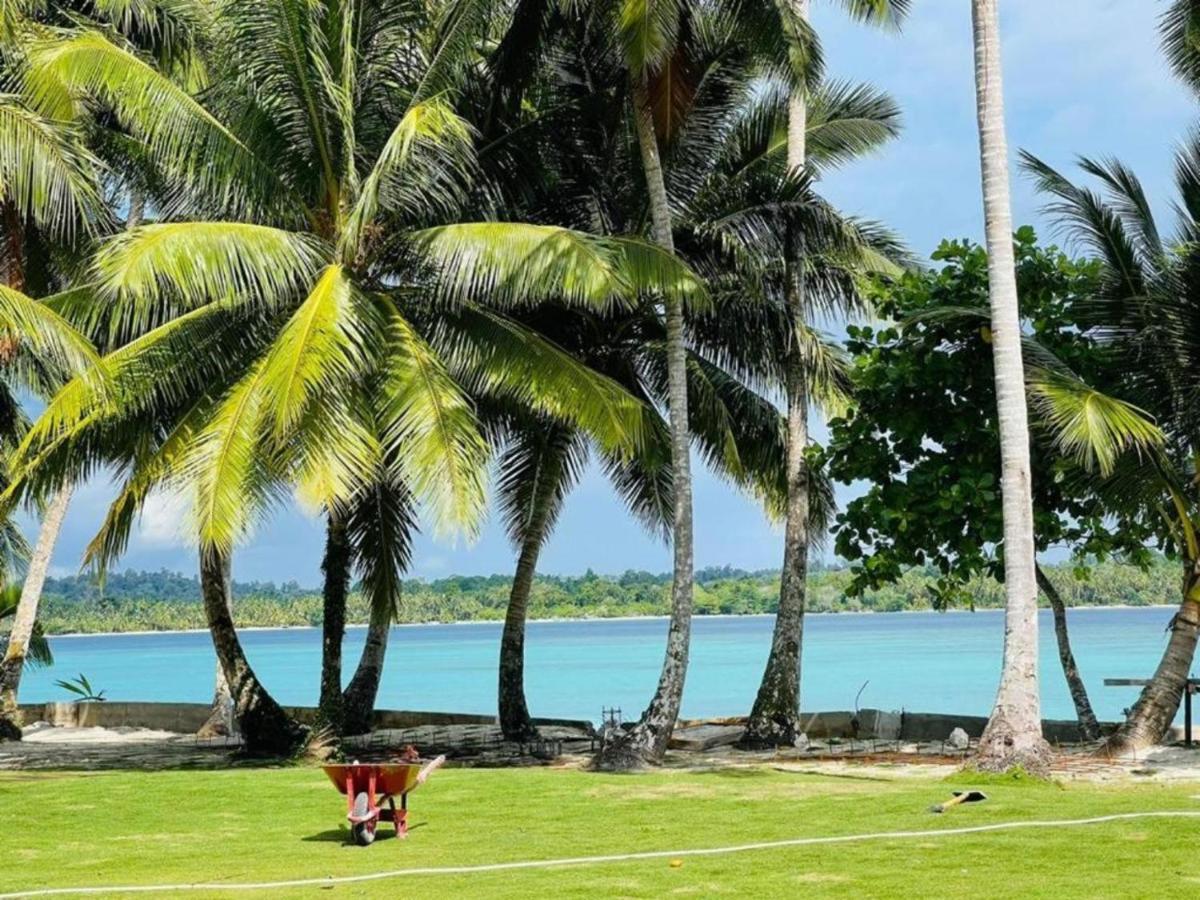Nasara Resort Mentawai Tua Pejat Luaran gambar