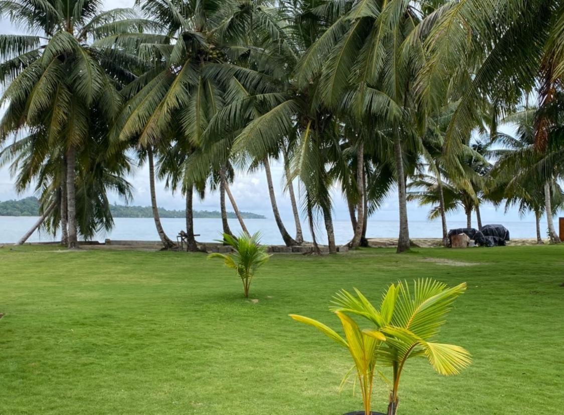 Nasara Resort Mentawai Tua Pejat Luaran gambar